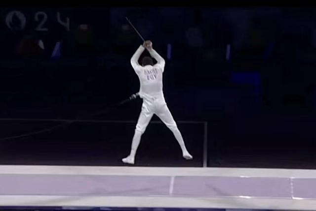 互动-【夜读】这么早就对决了？