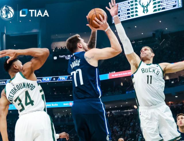 篮球-惨败奇才后反弹屠鹿 48小时内独行侠经历大落大起