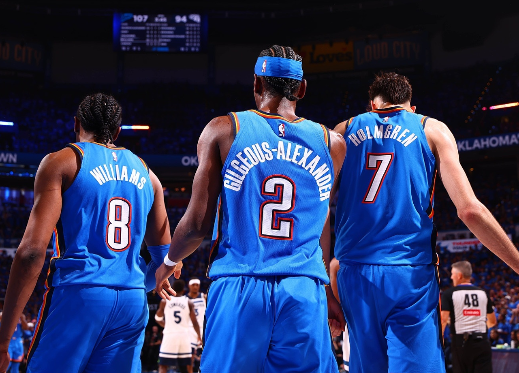 搜狐体育权威社区-从24胜1负，到13胜9负，球队老大先破防！你们成本赛季伪夺冠热门