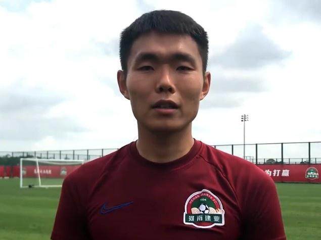 互动-王上源谈入选国足：希望能够拼一个属于自己的位置