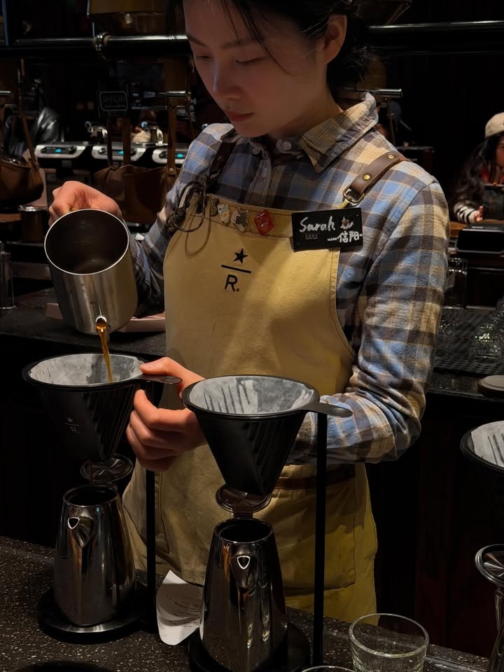 👀有无吧友偶遇了？旺达3天前游玩上海 本月与伊卡尔迪正式离婚